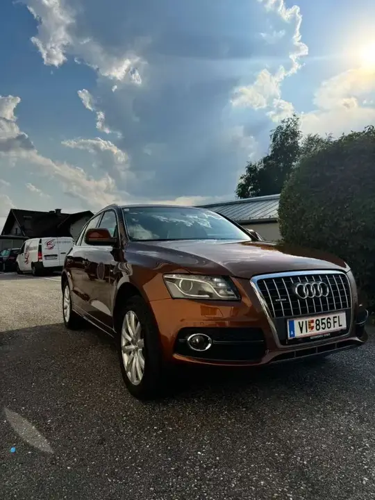 Audi Q5 2010 photo 2