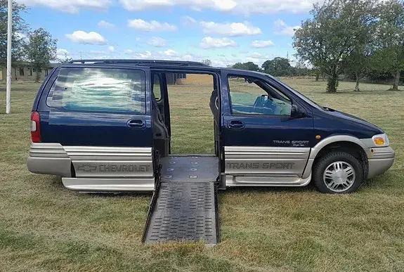 Chevrolet Trans Sport 1998 photo 5