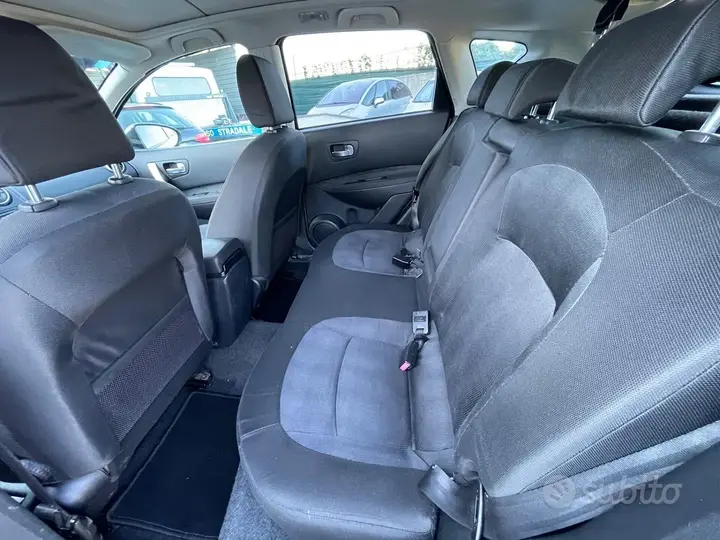 Nissan Qashqai 2010 photo 5