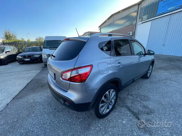 Nissan Qashqai 2010 photo 3