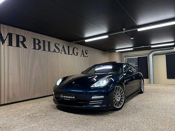Porsche Panamera 4 2011 photo 3