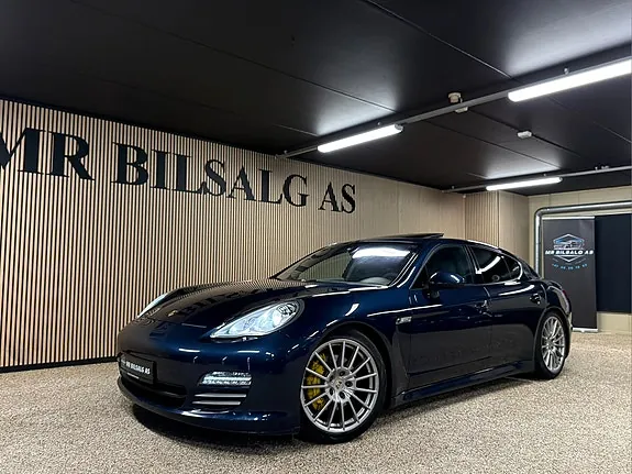 Porsche Panamera 4 2011 photo 5
