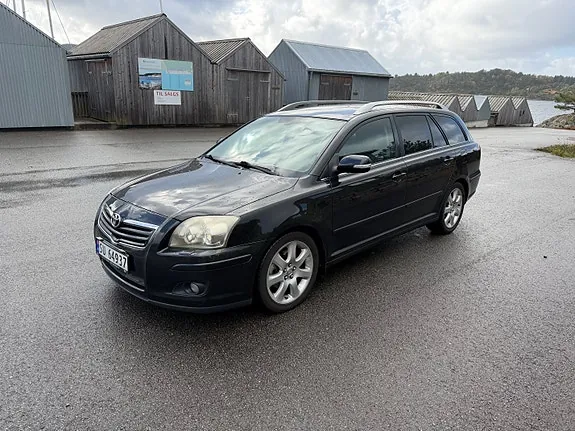 Toyota Avensis 2008 photo 2