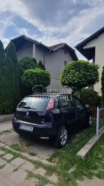 Fiat Punto 2010 photo 3