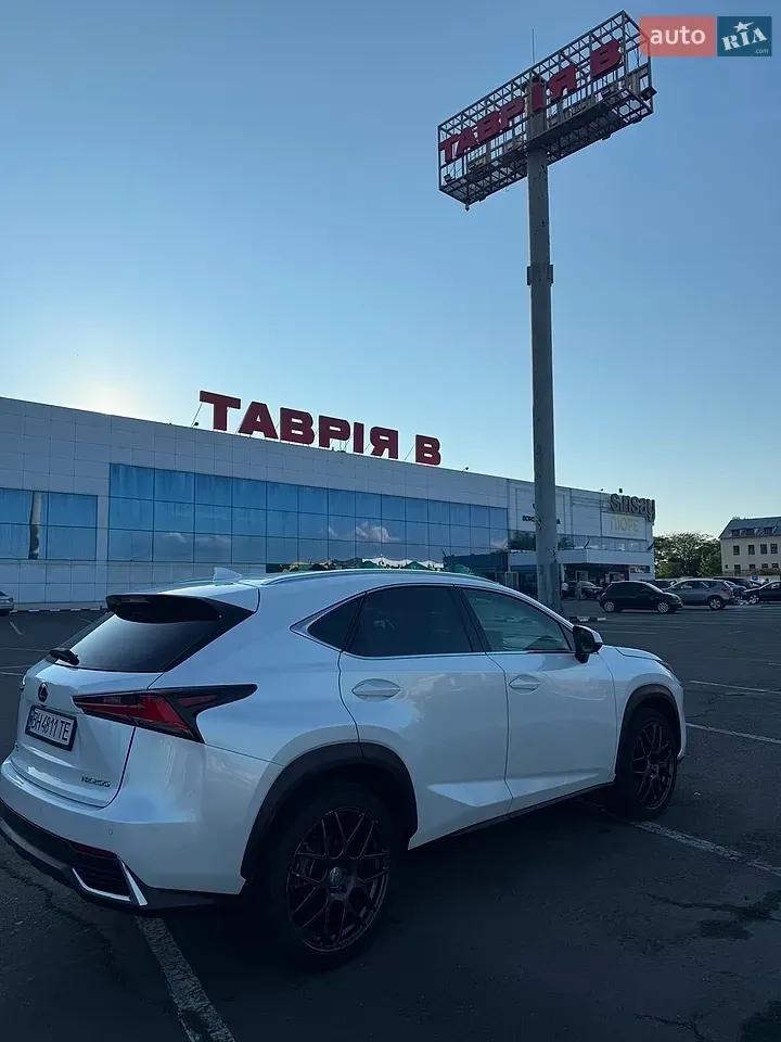 Lexus Nx 2018 photo 5