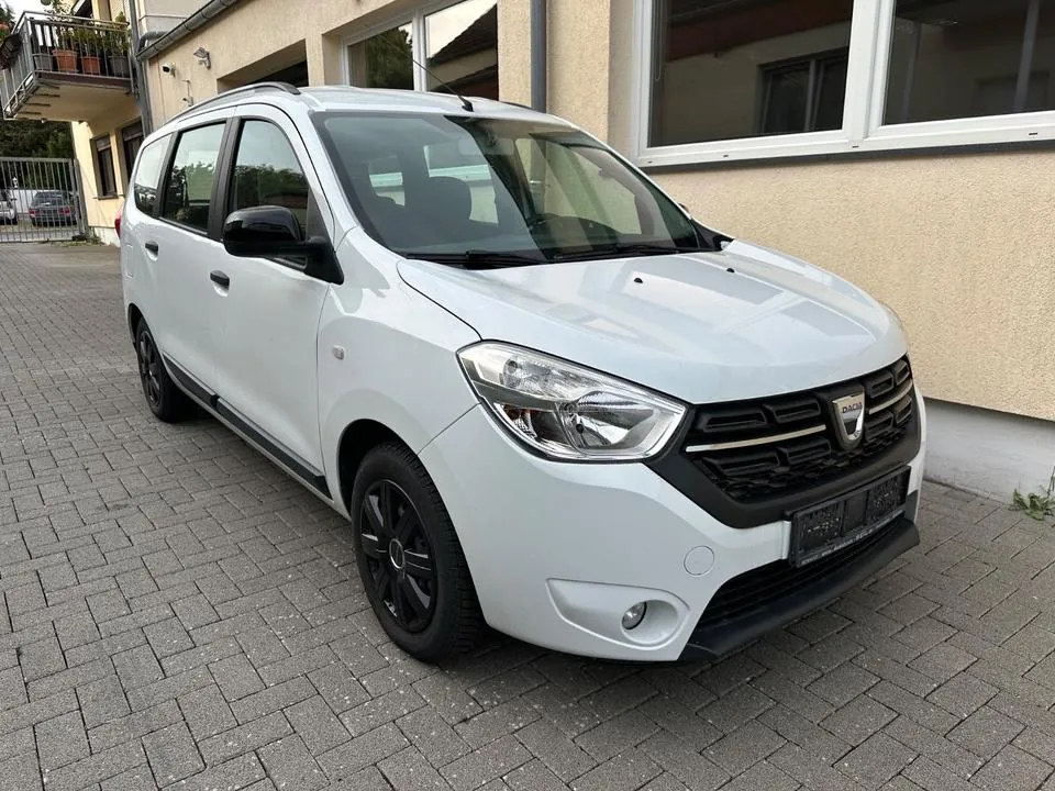Dacia Lodgy