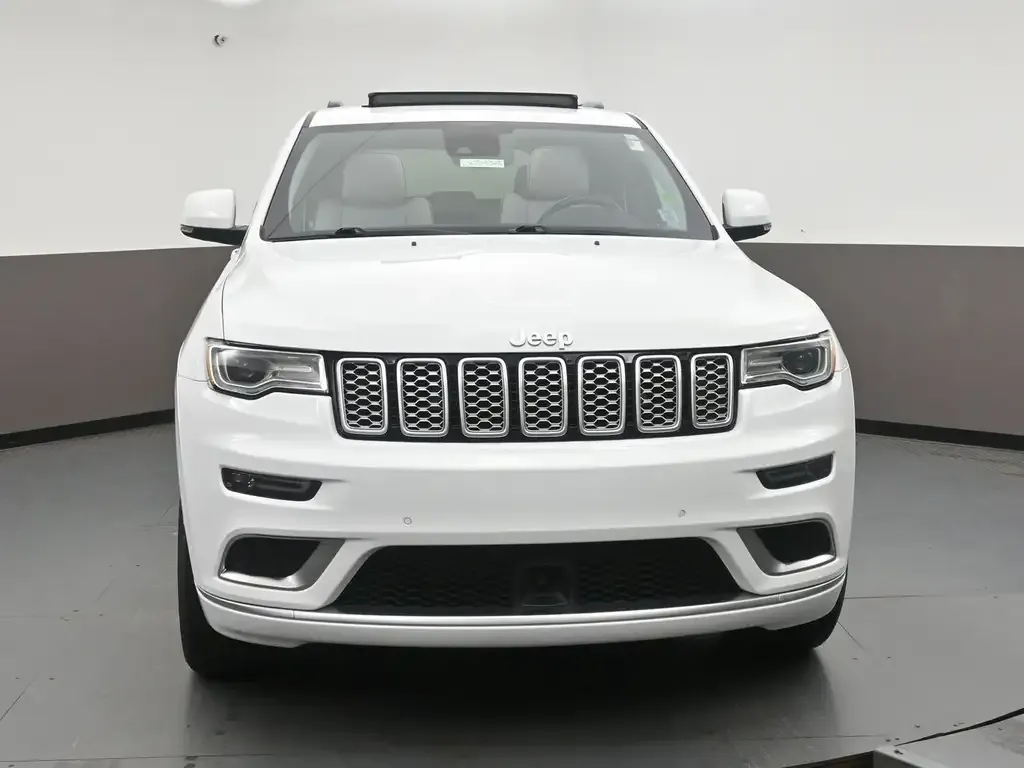 Jeep Grand Cherokee 2021 photo 2