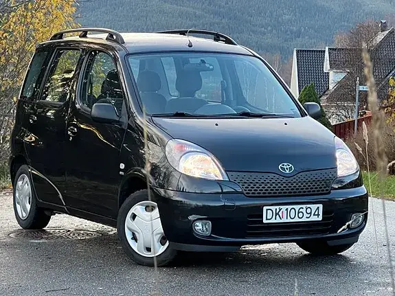 Toyota Yaris Verso