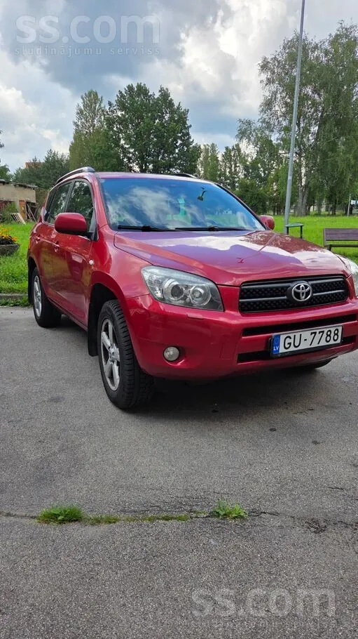 Toyota Rav4 2005 photo 2