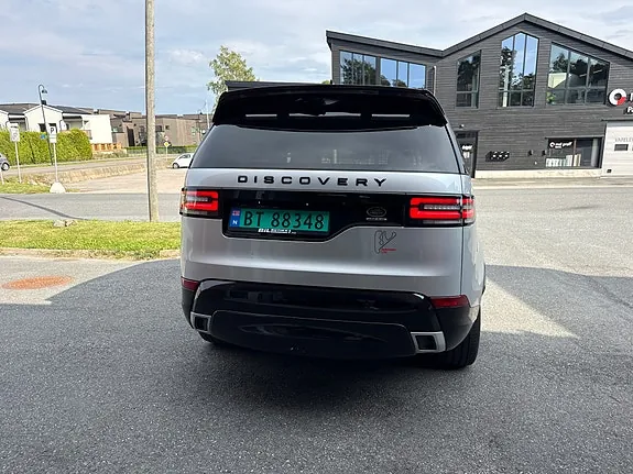 Land Rover Discovery 5 2019 photo 4