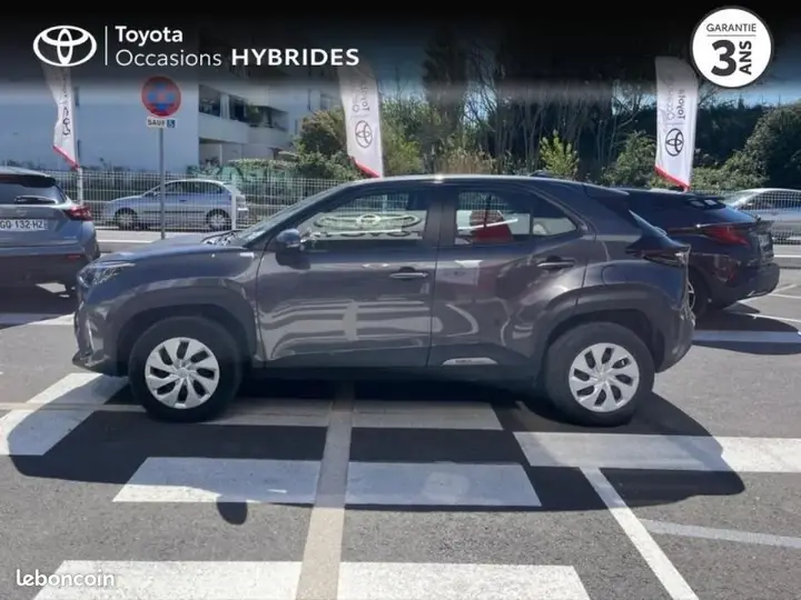 Toyota Yaris Cross 2022 photo 2