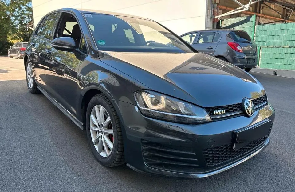 Volkswagen Golf Vii