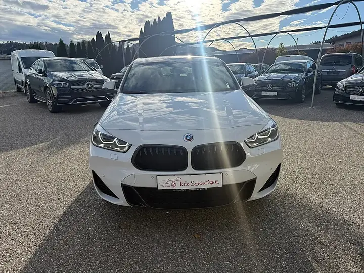 BMW X2 2022 photo 2