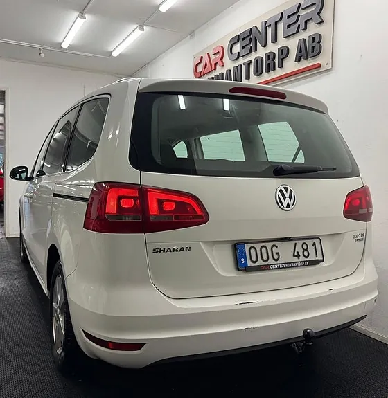 Volkswagen Sharan 2012 photo 3