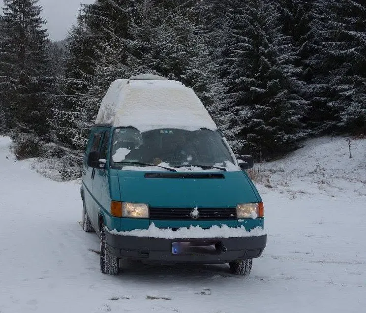 Volkswagen T4 1991 photo 2