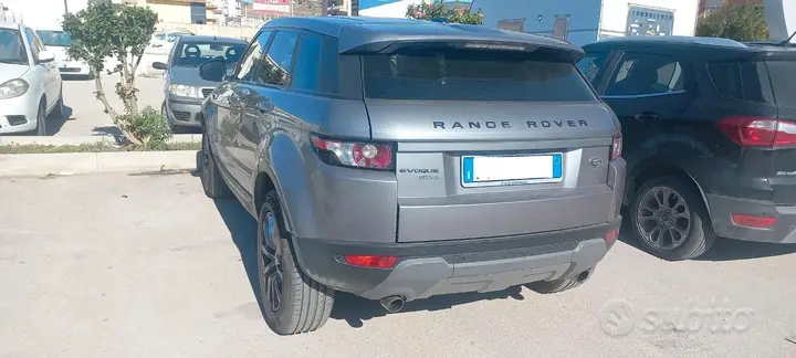 Land Rover Range Rover Evoque 2014 photo 4