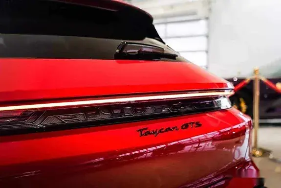 Porsche Taycan Gts 2023 photo 4