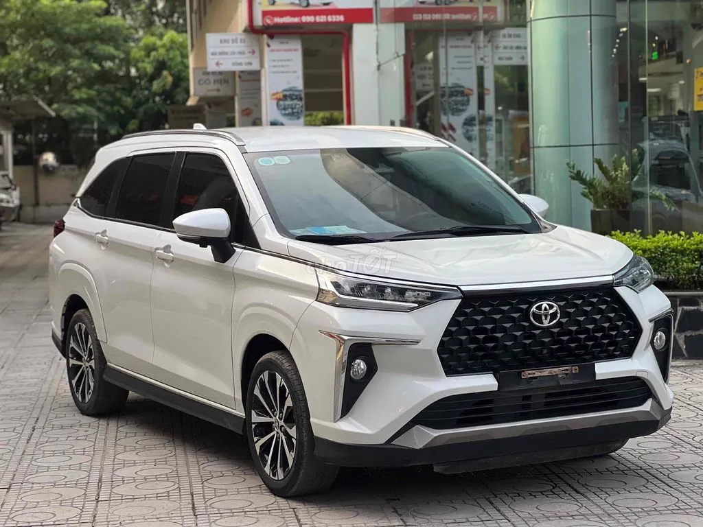 Toyota Veloz Cross 2024 photo 3