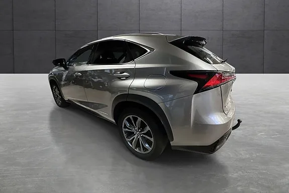 Lexus Nx300H 2020 photo 3