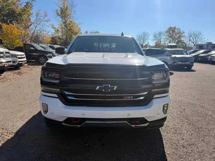 Chevrolet Silverado 1500 2018 photo 2