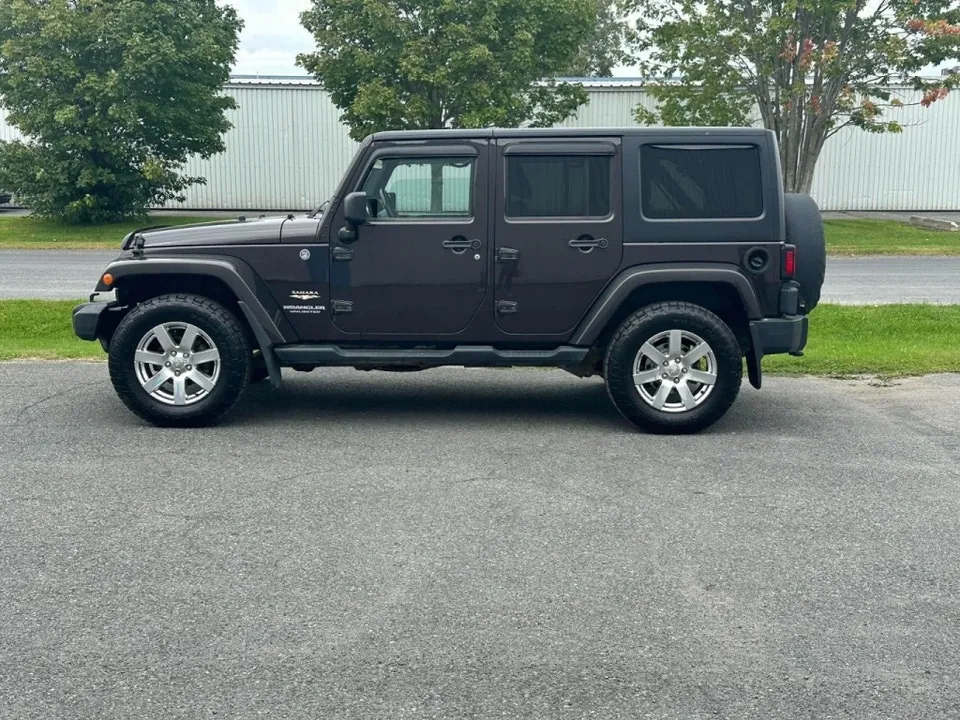Jeep Wrangler Unlimited 2013 photo 3