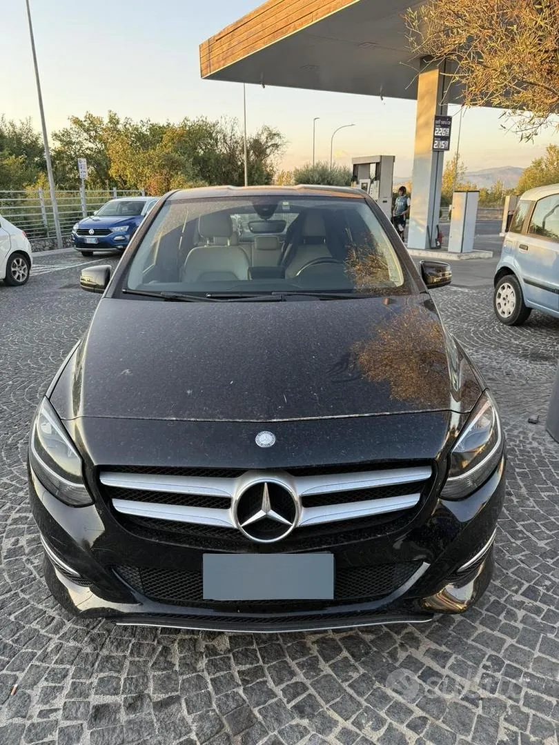 Mercedes-Benz B