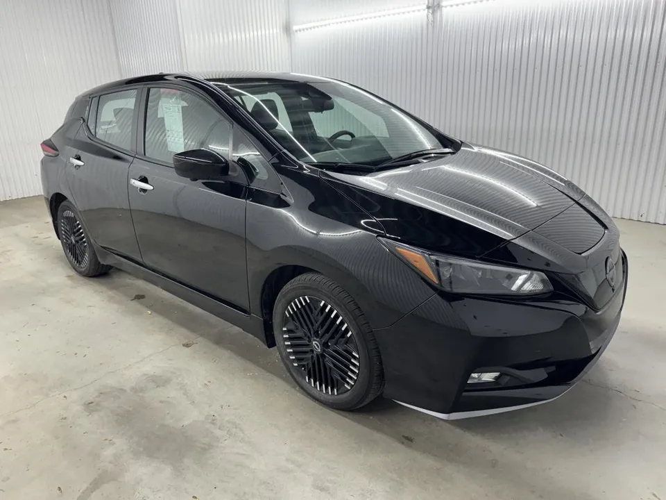 Nissan Leaf 2023 photo 5
