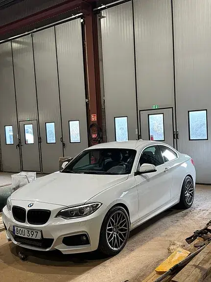 BMW 220D