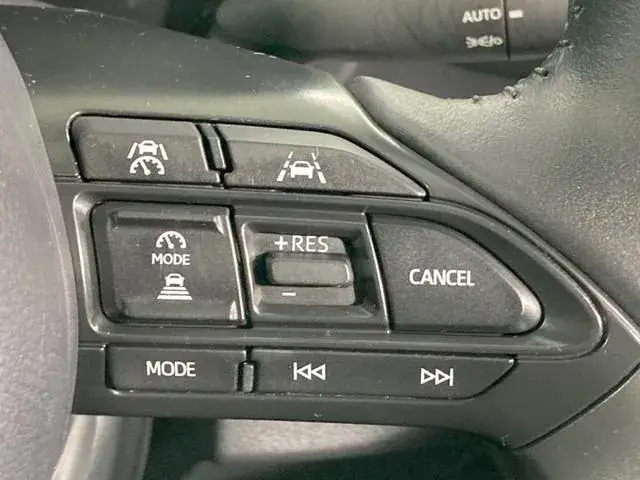 Toyota Yaris Cross Z 2025 photo 5
