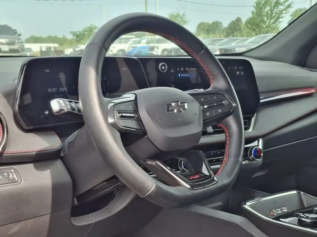 Chevrolet Equinox 2025 photo 2
