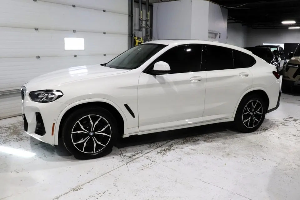 BMW X4 2023 photo 2