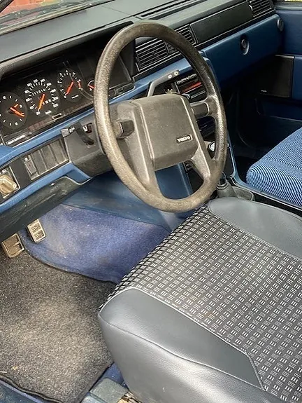 Volvo 740 1988 photo 2