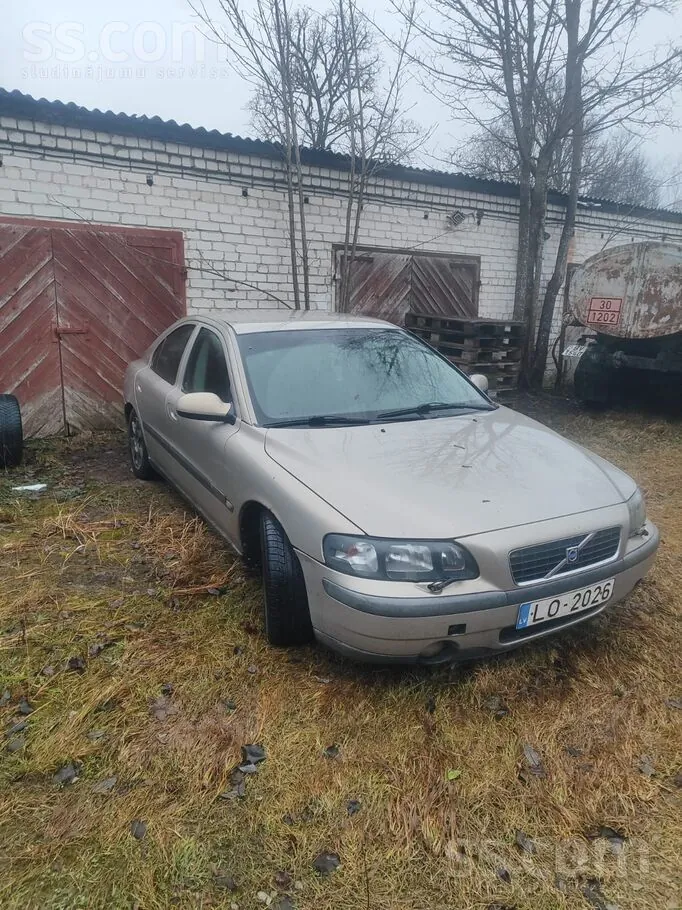 Volvo S60 2003 photo 3