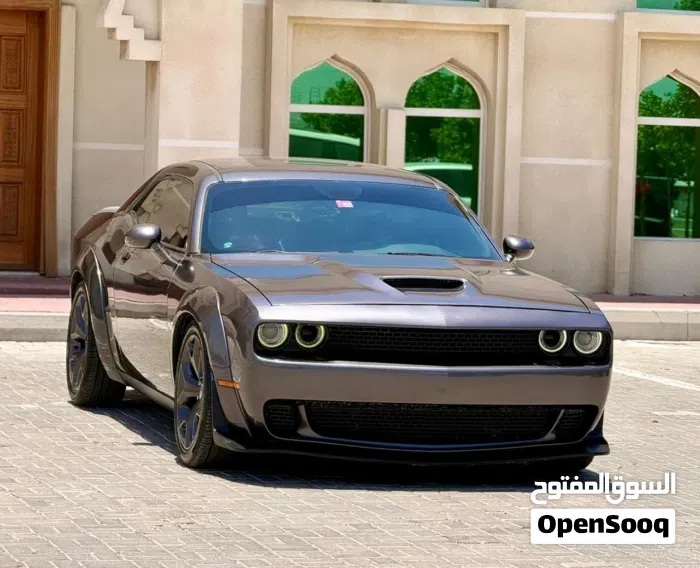 Dodge Challenger 2018 photo 2