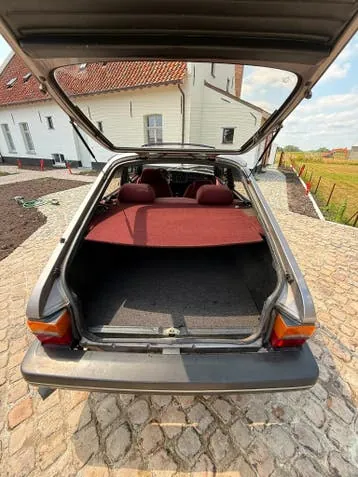 Saab 900
