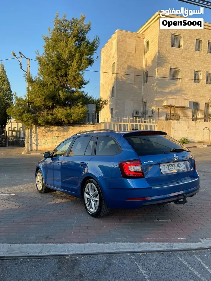 Skoda Octavia 2019 photo 2
