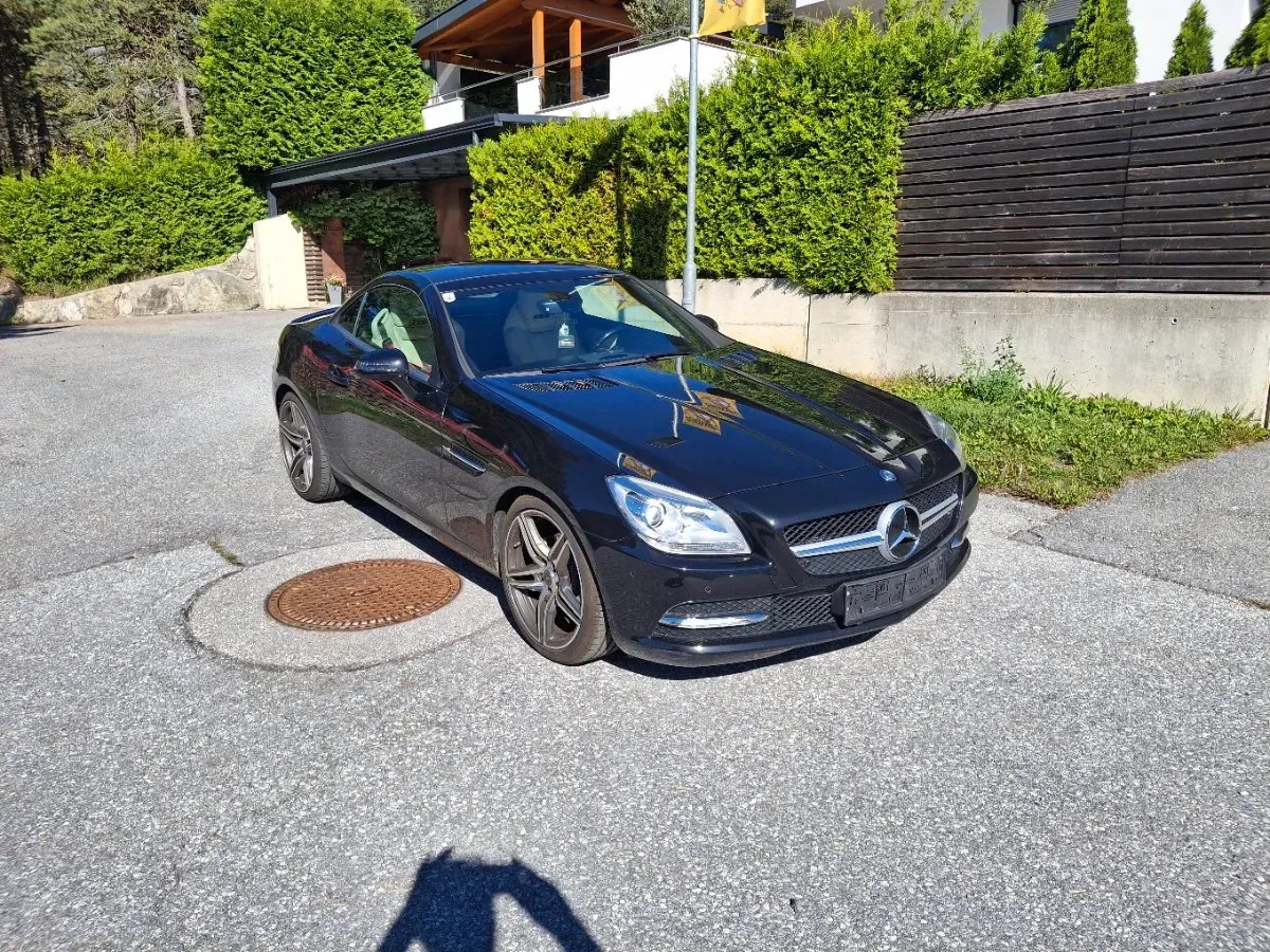 Mercedes-Benz Slk-Class