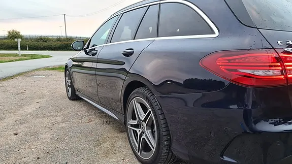 Mercedes-Benz C300 De 2020 photo 2