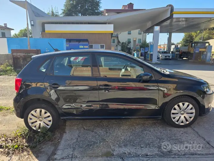 Volkswagen Polo 2009 photo 3