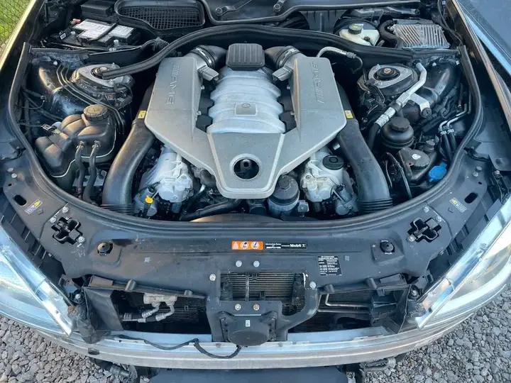 Mercedes-Benz S63 Amg