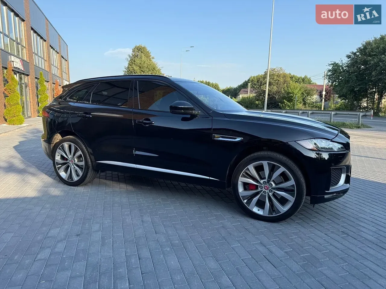 Jaguar F-Pace