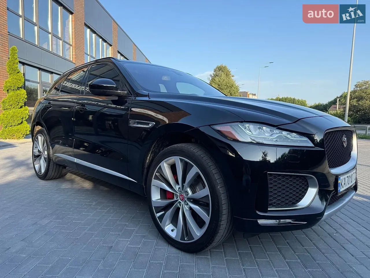 Jaguar F-Pace