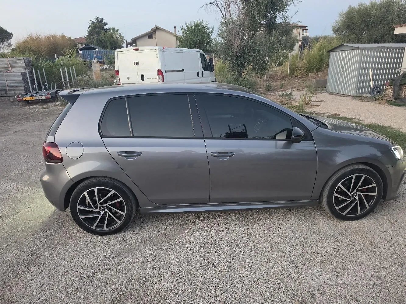 Volkswagen Golf 2009 photo 4