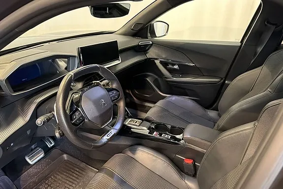 Peugeot 2008 2023 photo 5