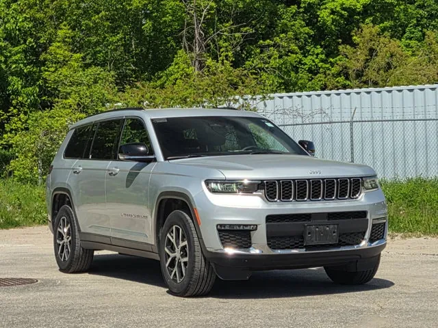 Jeep Grand Cherokee L 2024 photo 3