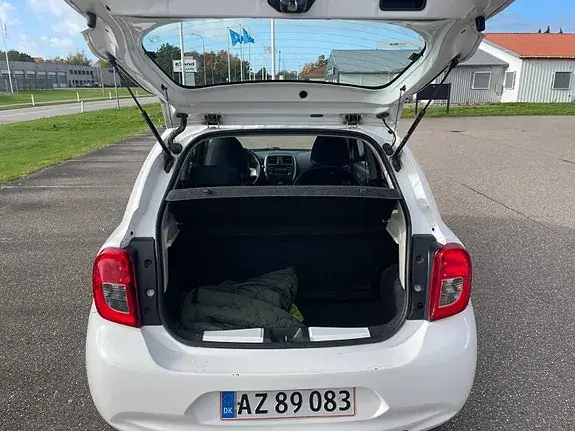 Nissan Micra 2013 photo 4