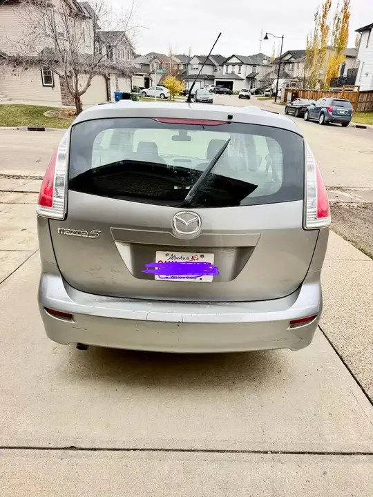 Mazda 5 2010 photo 3