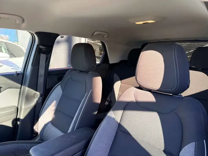 Chevrolet Trailblazer 2024 photo 2