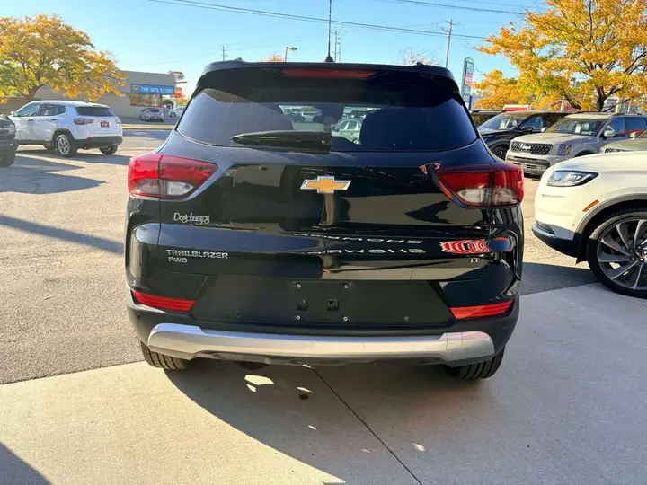 Chevrolet Trailblazer 2024 photo 3