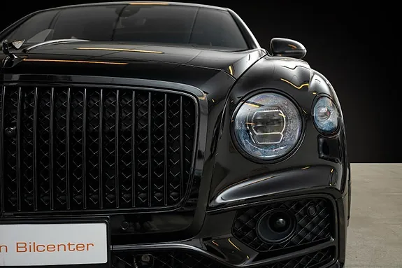 Bentley Flying Spur 2023 photo 3